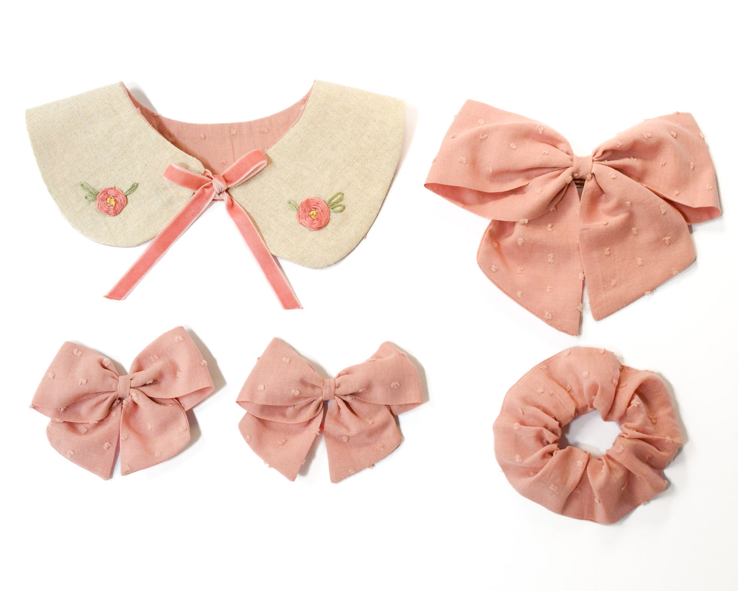 Kit moños con cuello rosa