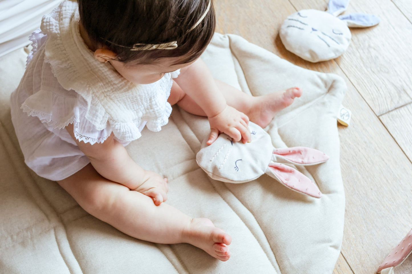 Kit Tummy time